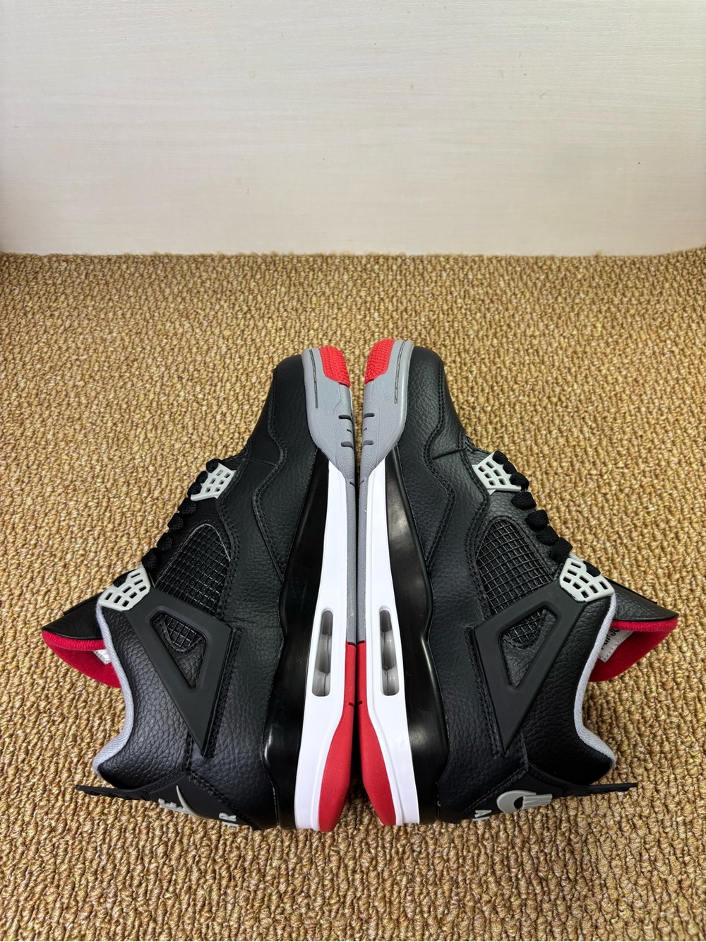 Jordan 4 Retro Bred Reimagined 2024 -Men’s Classic Basketball Sneakers Shoes - Picture 4 of 6